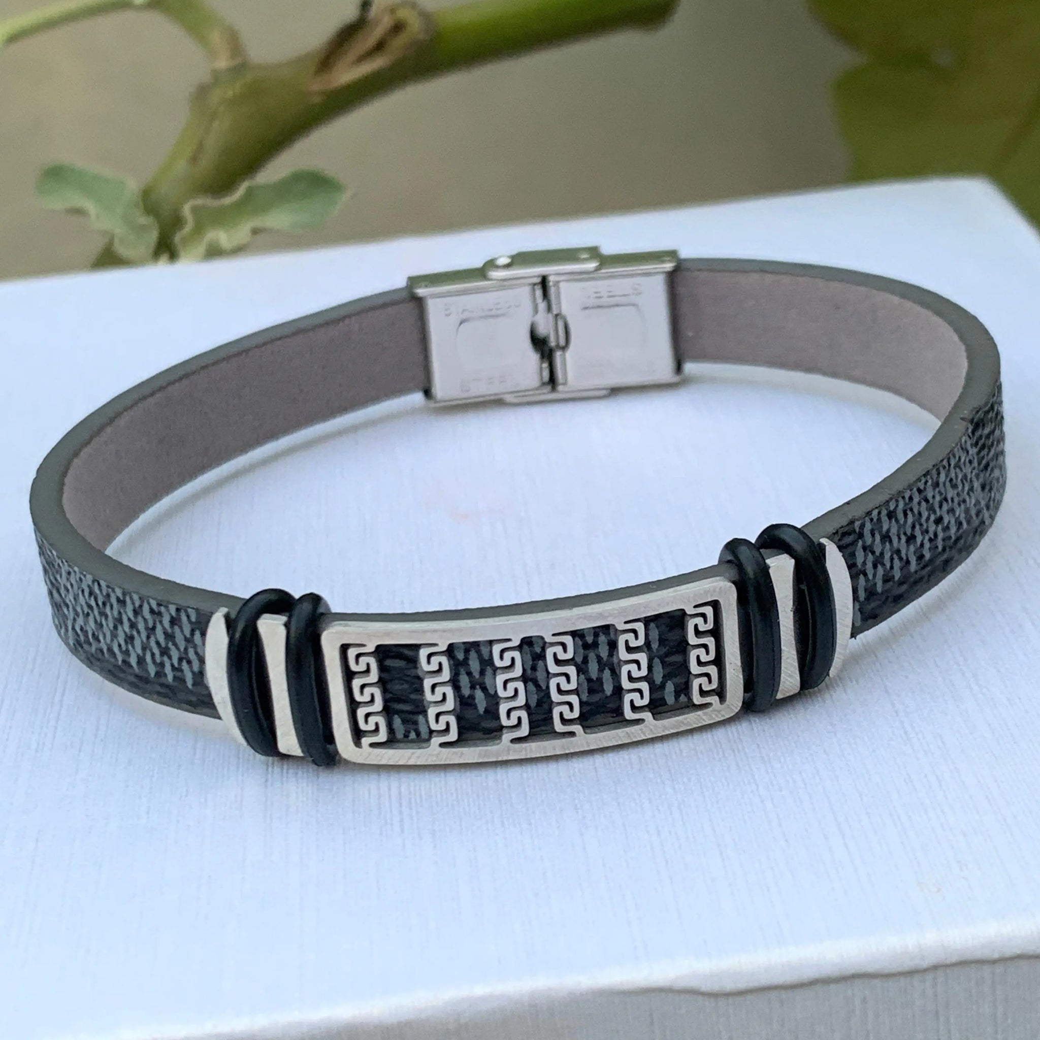 Leather Hand Bracelet empirewaers.store