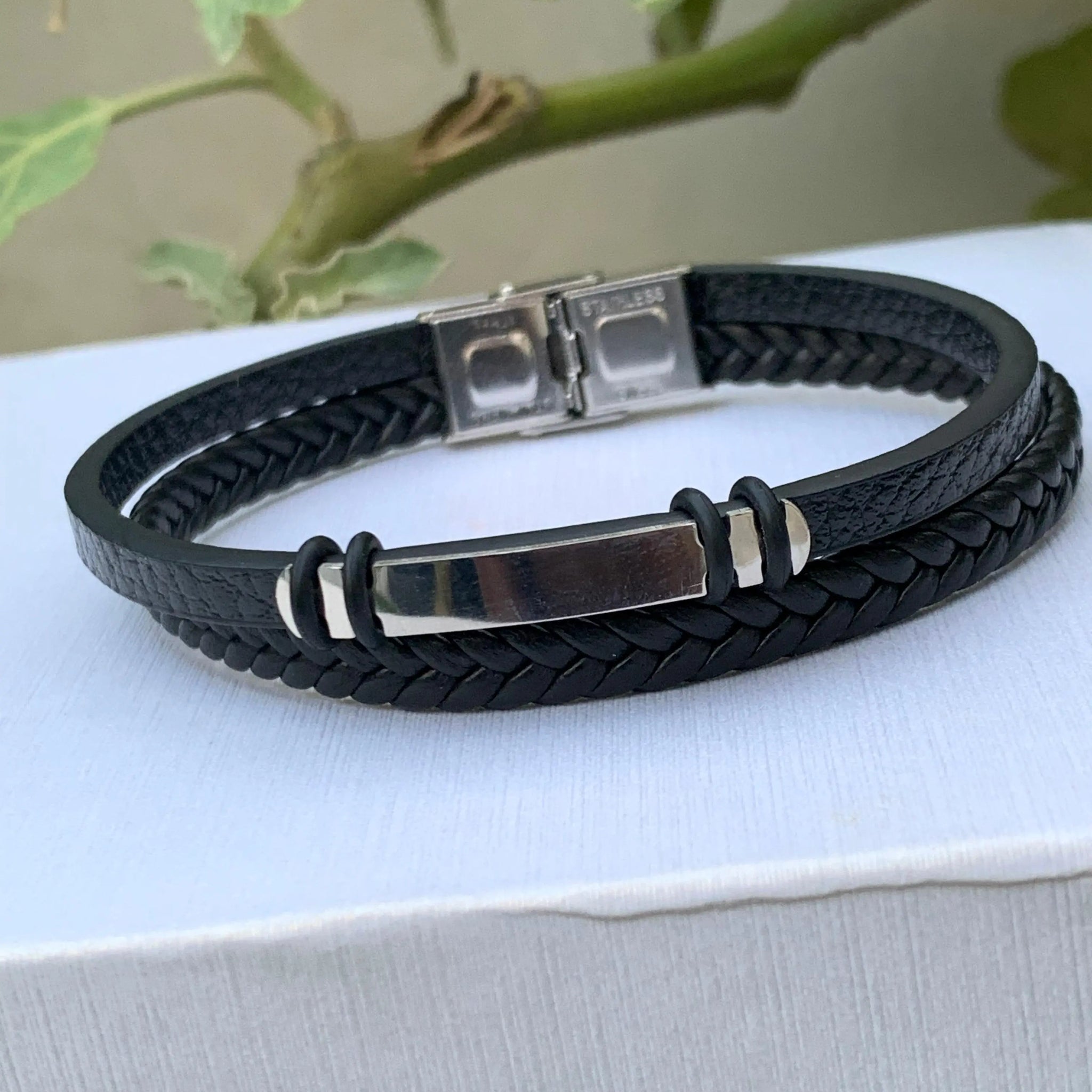 Premium Leather Braided Bracelet – Black empirewaers.store