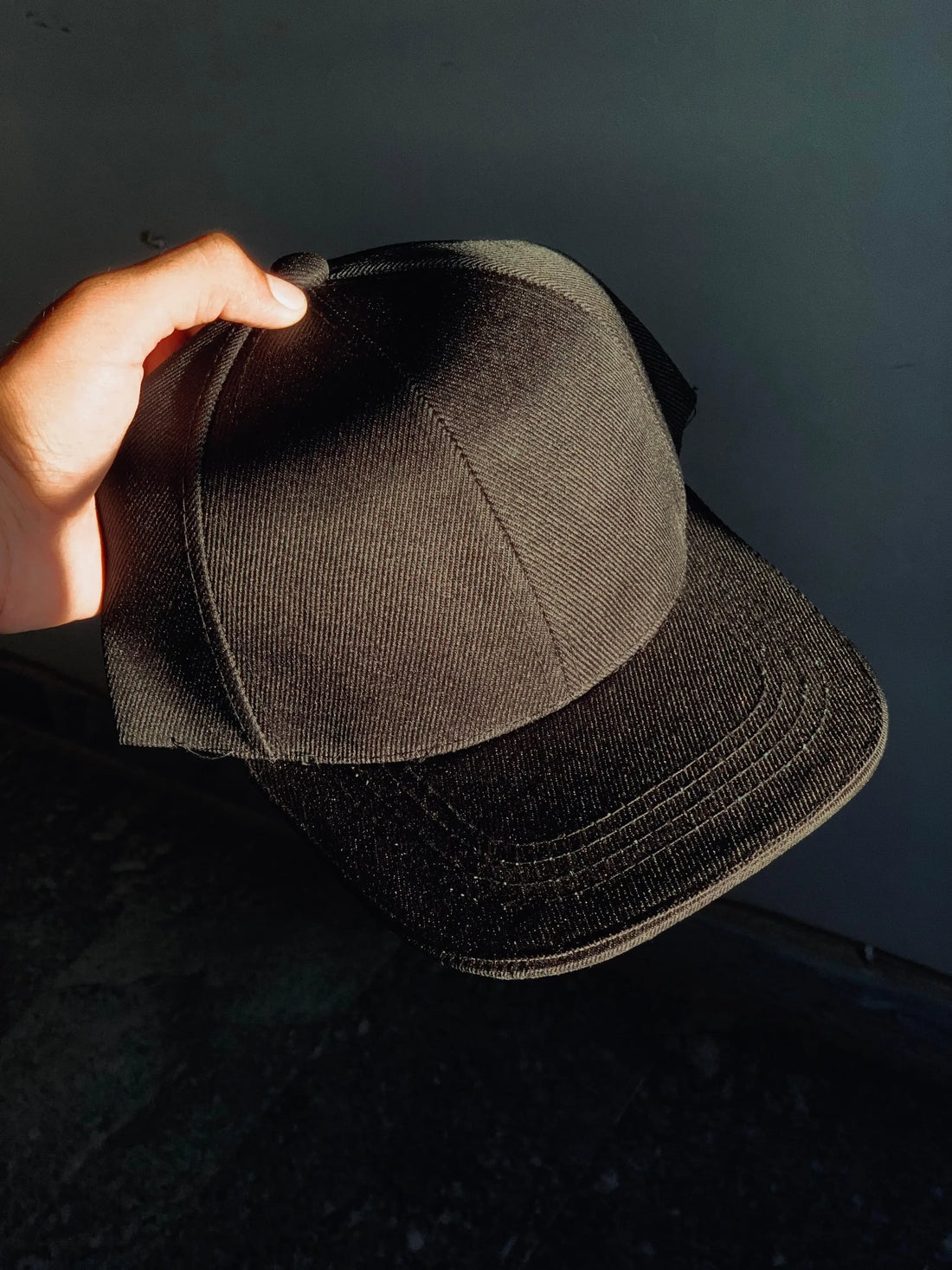 Simple Black Cap For Men & Women empirewaers.store