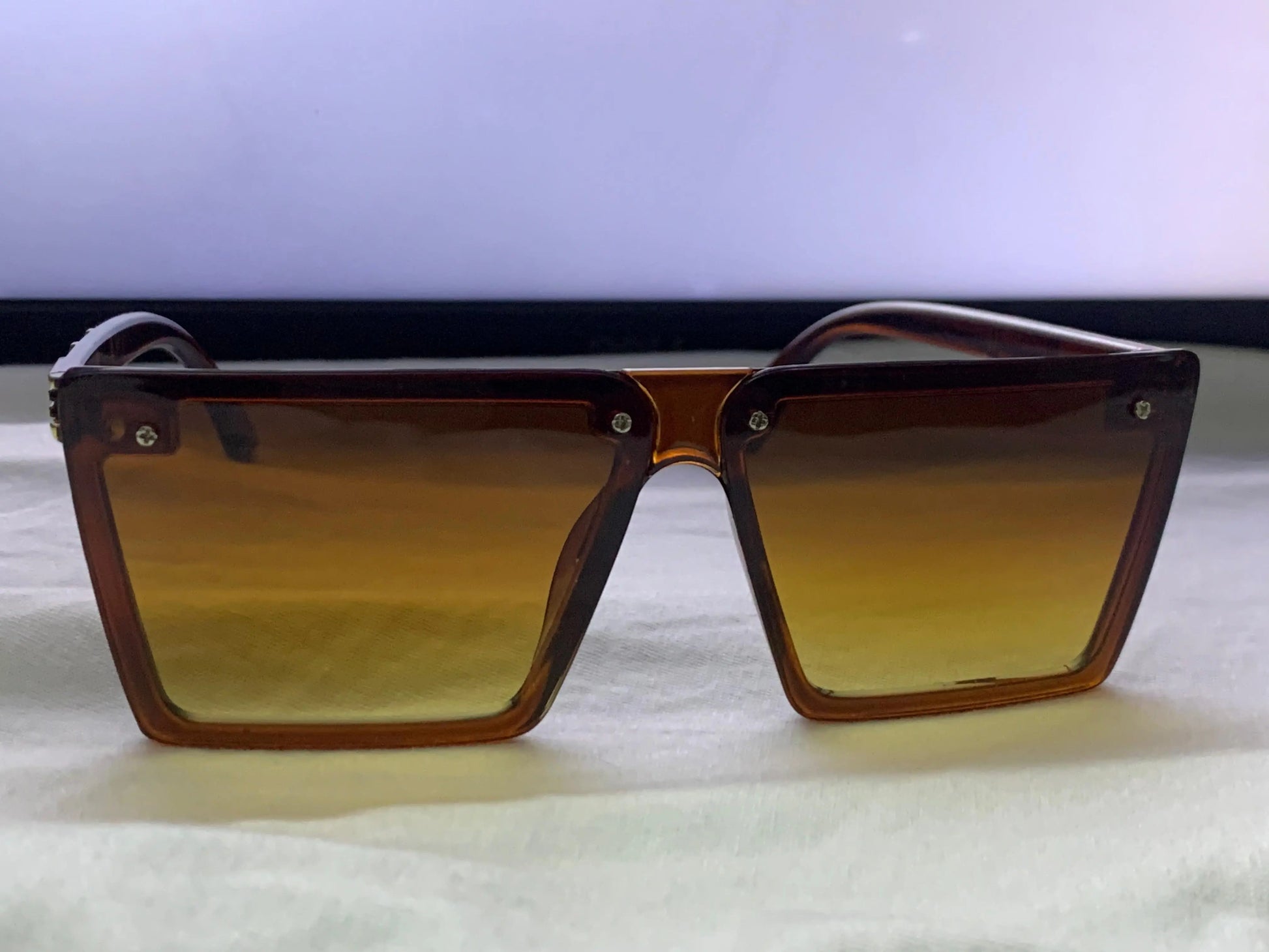 Sunglasses With Golden Strip empirewaers.store